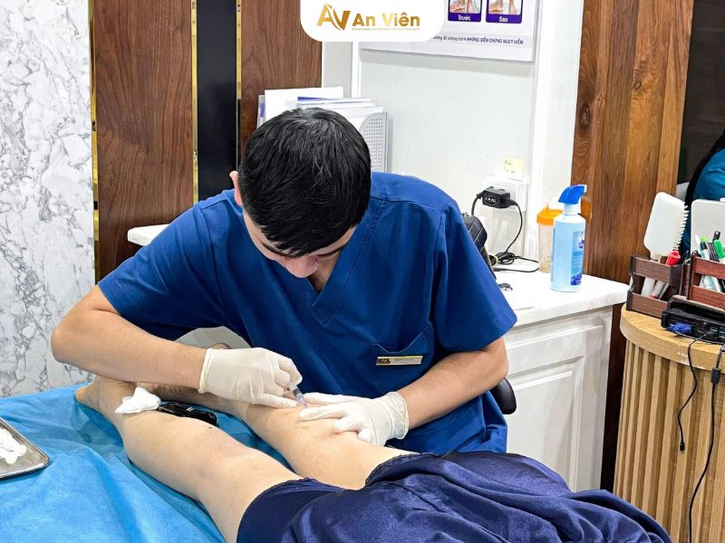 tiêm xơ tĩnh mạch