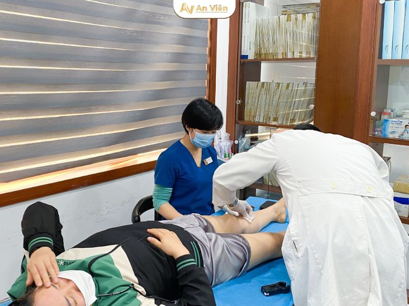 Đi khám bệnh tĩnh mạch ở TPHCM