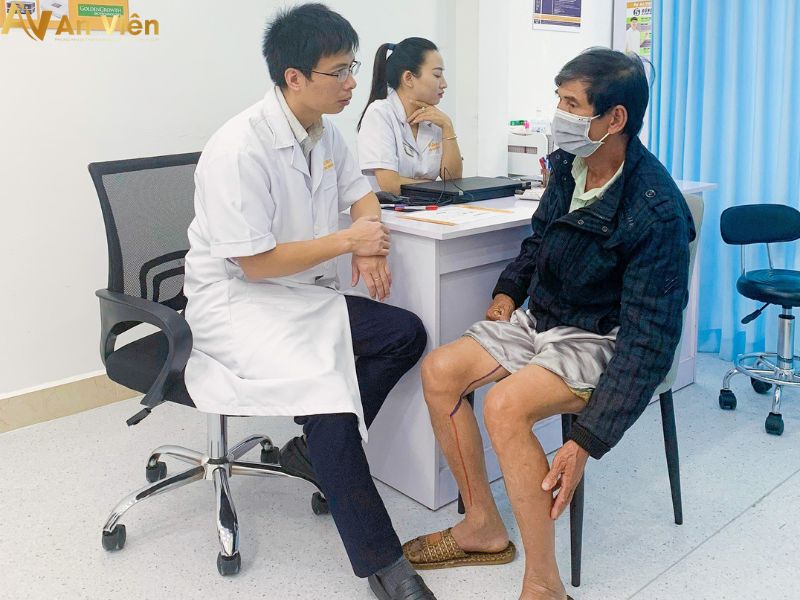 Đi khám bệnh tĩnh mạch ở TPHCM