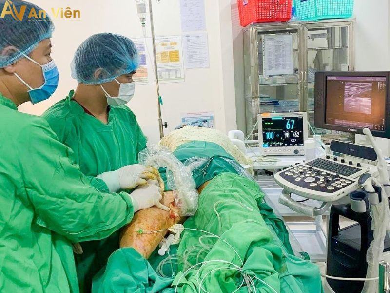 khám giãn tĩnh mạch ở Đà Nẵng