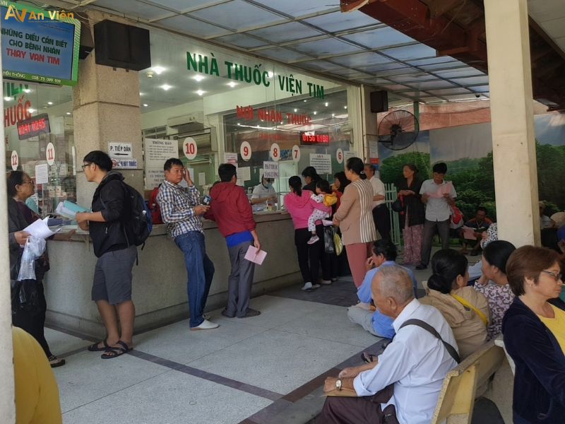 bệnh giãn tĩnh mạch khám ở đâu
