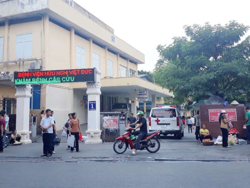 bệnh viện khám giãn tĩnh mạch