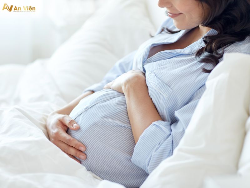 bị nổi gân xanh ở tay