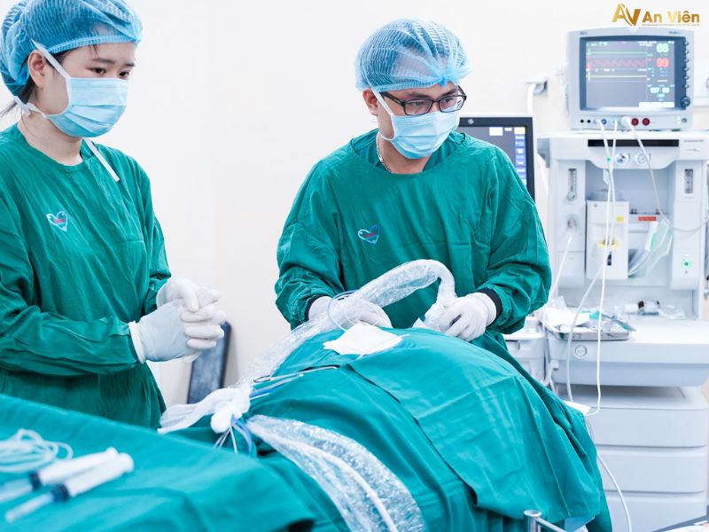 suy tĩnh mạch chi dưới 