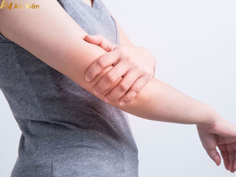 giãn tĩnh mạch ở bắp tay