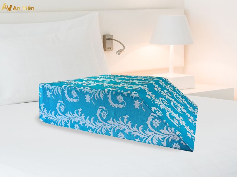 gối chống giãn tĩnh mạch tphcm