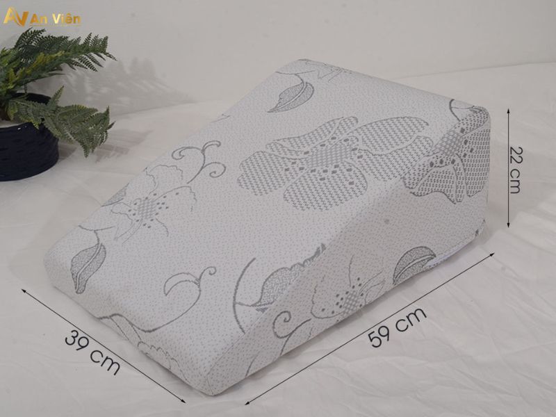 gối chống giãn tĩnh mạch tphcm