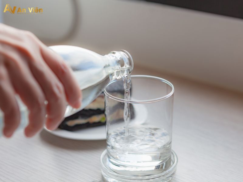 suy tĩnh mạch mạn tính chi dưới