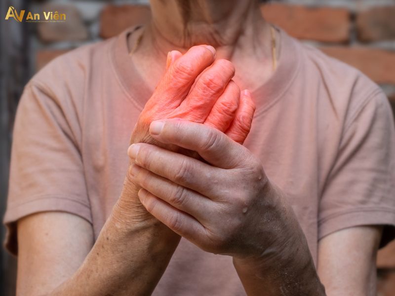 cách điều trị nổi gân mu bàn tay