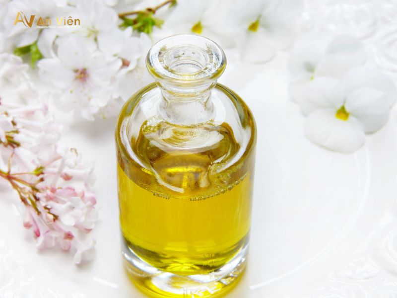 tại sao chân bị giãn tĩnh mạch