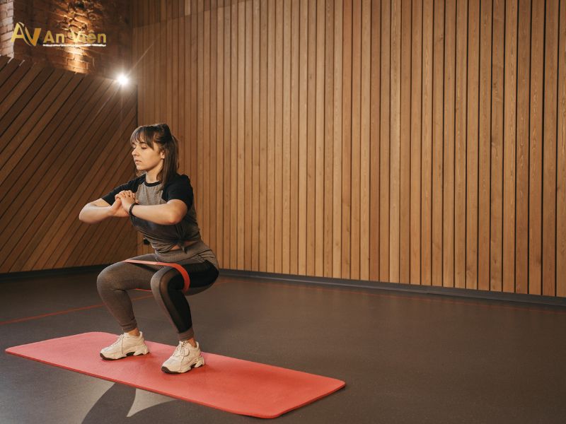 bị giãn tĩnh mạch chân có nhảy dây được không