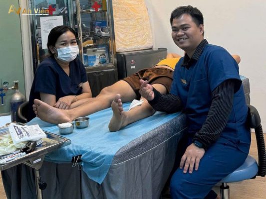 Bác sĩ Nguyễn Minh Tân
