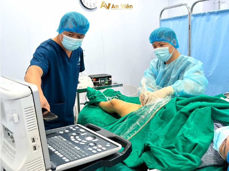đốt laser suy tĩnh mạch chân